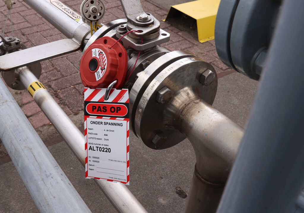 Lockout Tagout - ALTEC industrial identification B.V.